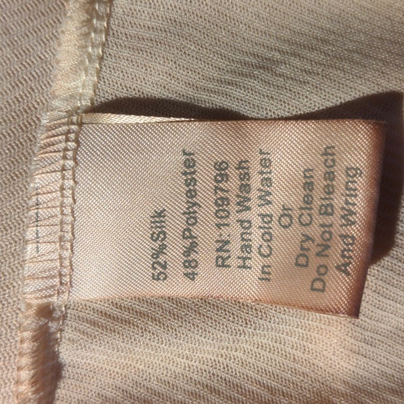 Pretty Angel Silk Blouse - Picture 9 of 9